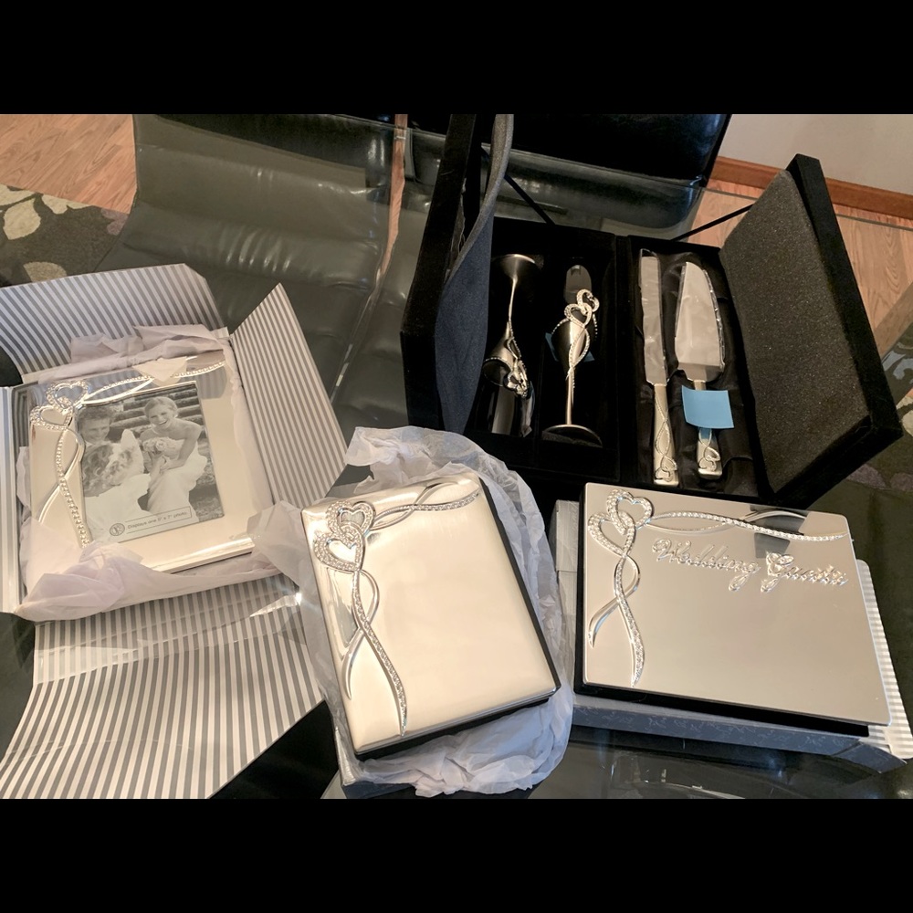 Things Remebered Intertwined Hearts Wedding Set